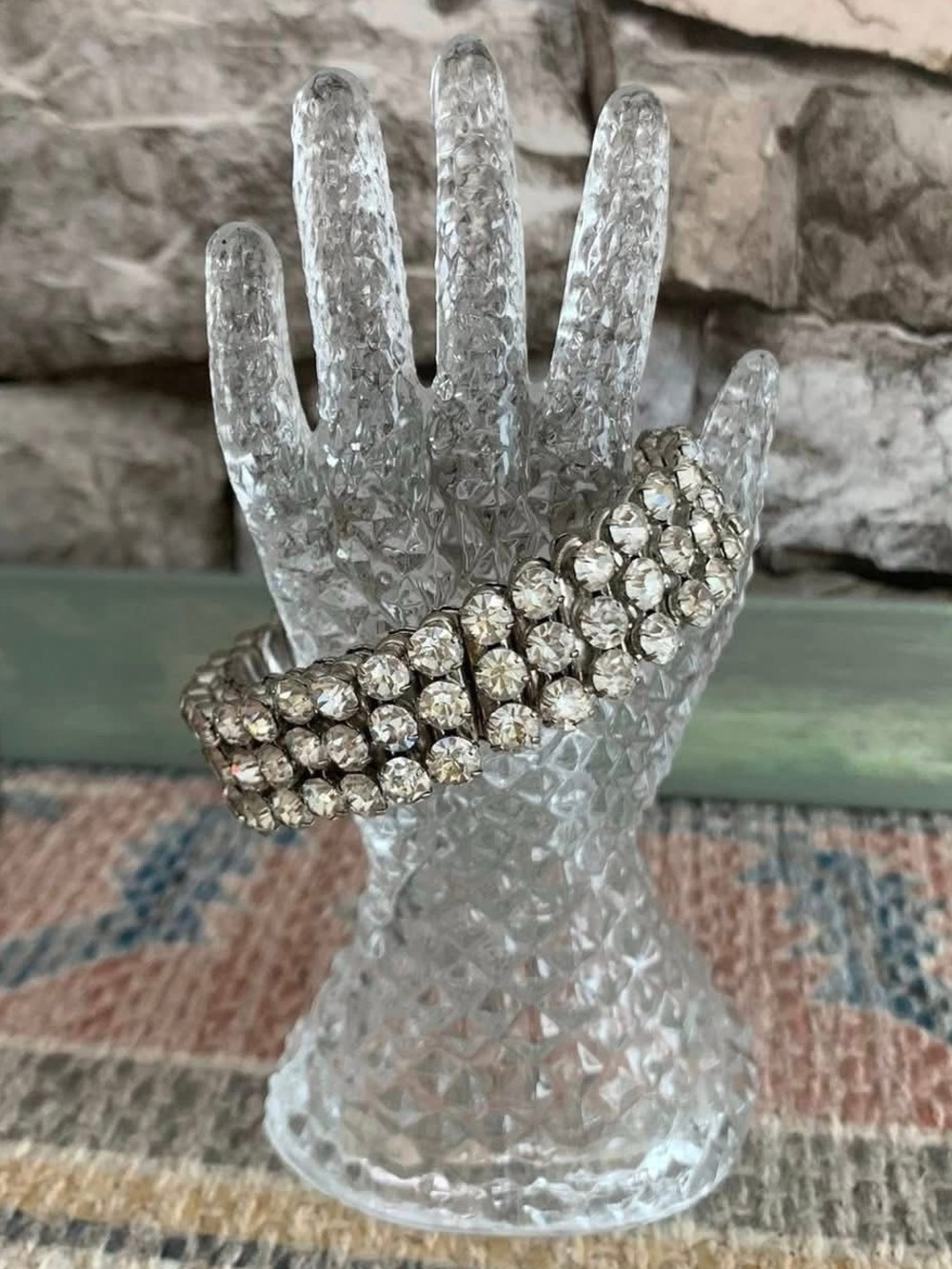 Vintage Clear White Faceted Prong Rhinestones Silver Expansion Stretch Bracelet